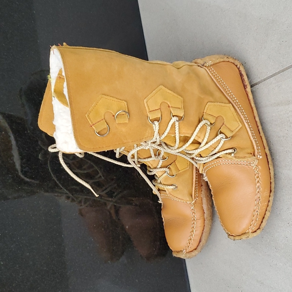 Mocassins leather Amérindien boots 70's vibe LAST CHANCE